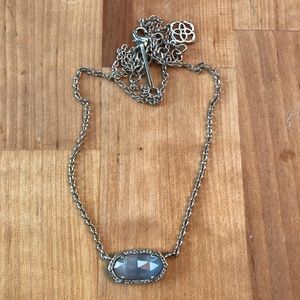 Kendra Scott necklace